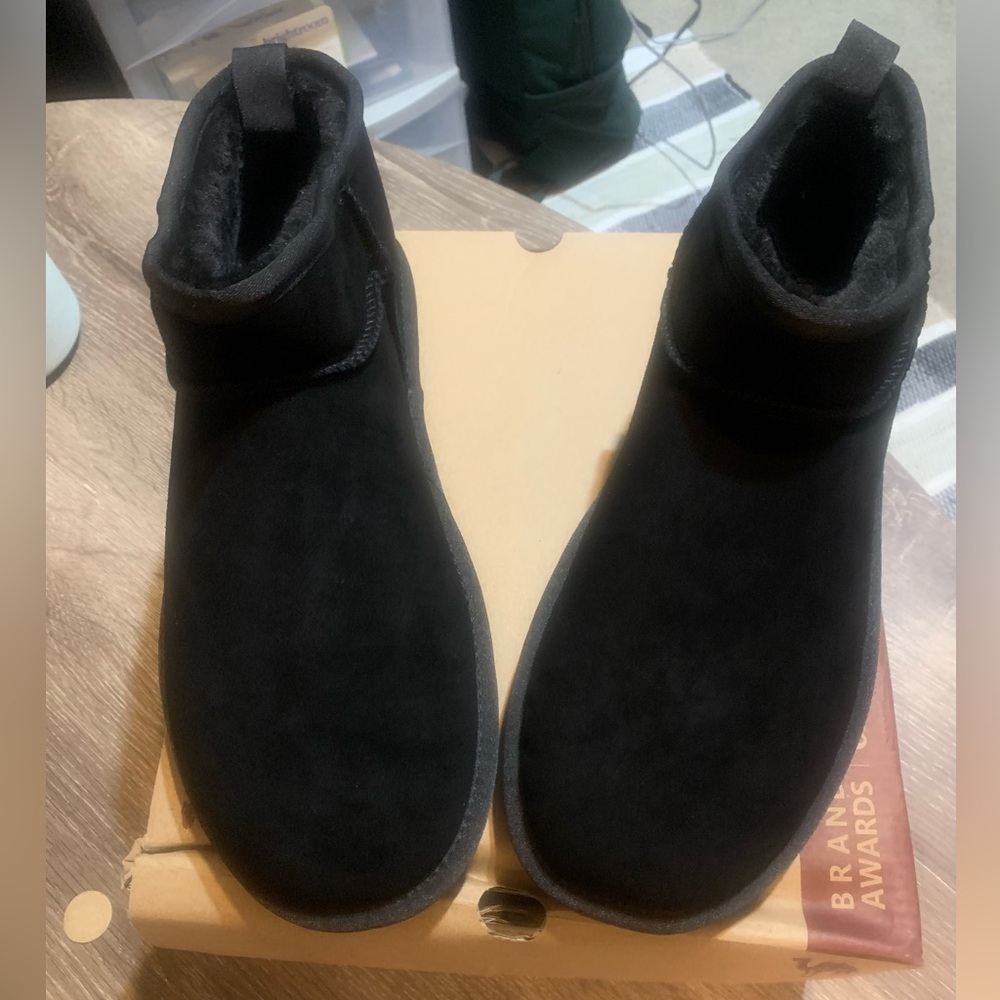 Camel Crown Men’s Fur Lined  Ankle Boots in Black New with box Sz. 12M